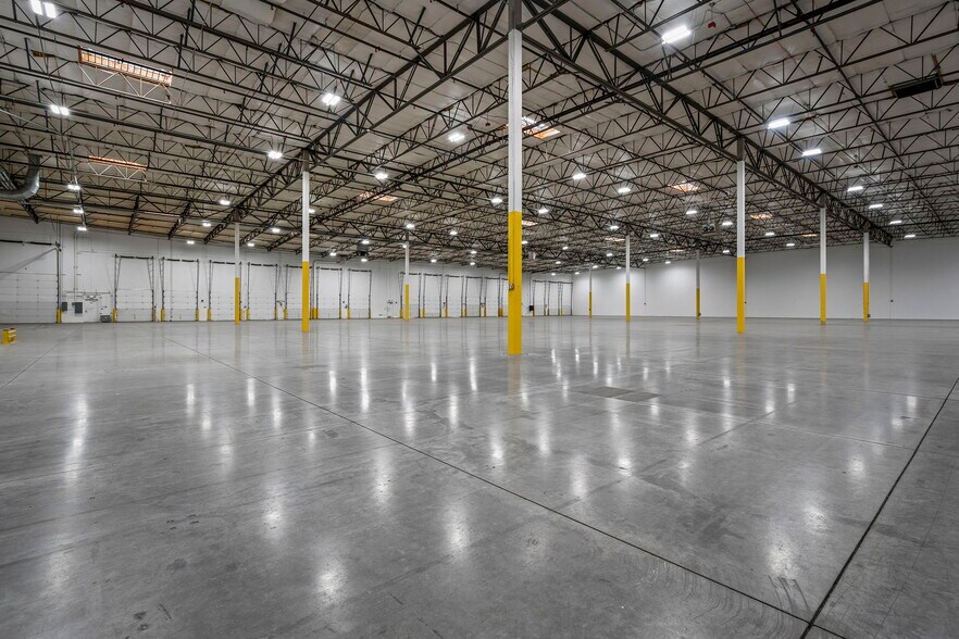 More Photos Of 12815-12845 Old Virginia St, Reno Distribution For Lease