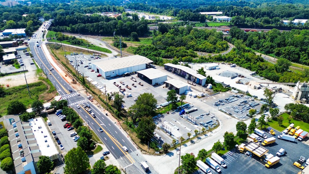 More Photos Of 1331 Marietta Blvd NW, Atlanta Office For Sale