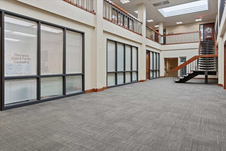 More Photos Of 1803-1807 Capitol Ave, Cheyenne Office For Sale