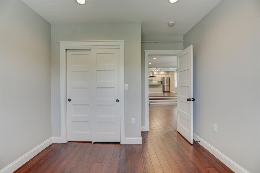 More Photos Of 218 W Main St, Urbana Office For Sale