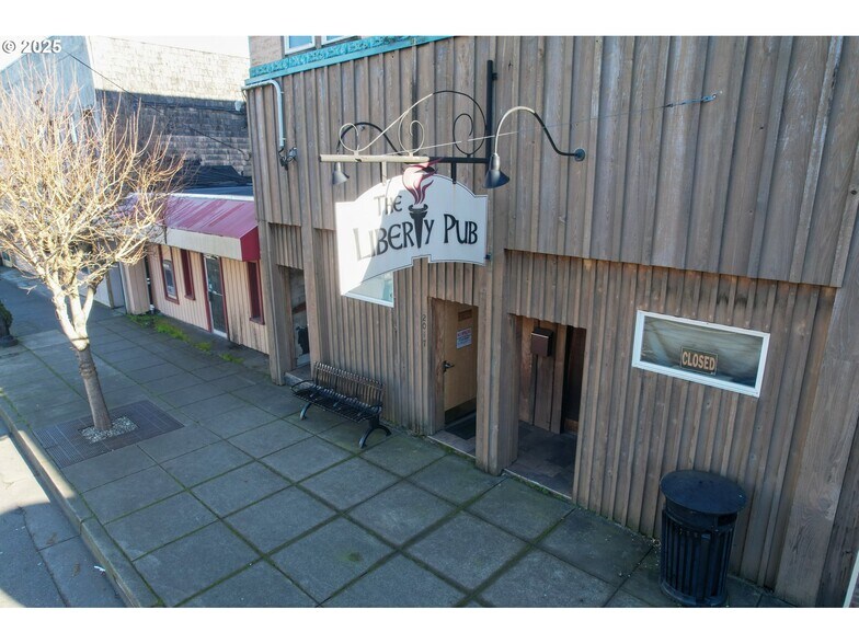 More Photos Of 2043 Sherman Ave, North Bend Bar For Sale