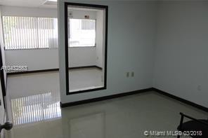 More Photos Of 8370 W Flagler St, Miami Medical For Lease