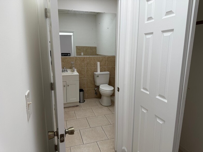 More Photos Of 15 S Route 9W, West Haverstraw Freestanding For Lease
