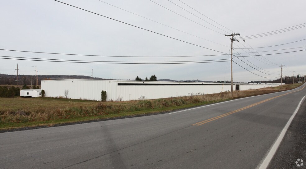 More Photos Of 118-184 Aker Dr, Cobleskill Distribution For Lease