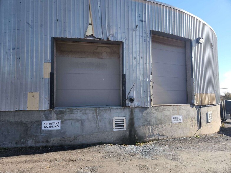 More Photos Of 176 Railway St, Kingston Research And Development For Lease