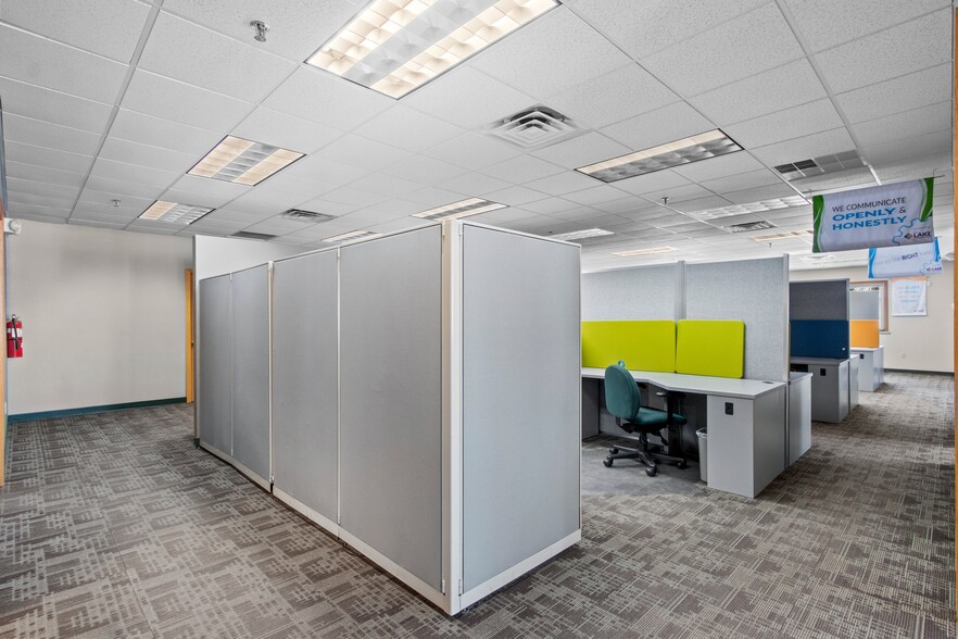 More Photos Of 2980 Walker Dr, Green Bay Office For Sale
