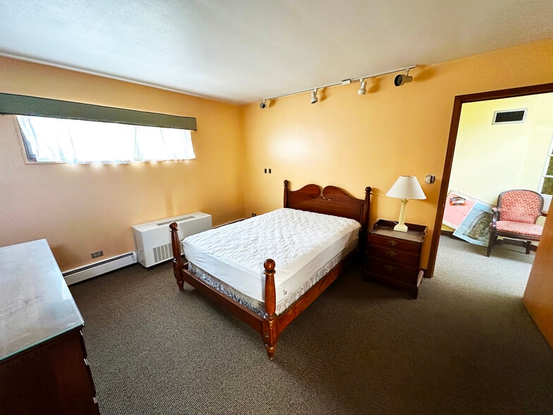 More Photos Of 2311 S Washtenaw Ave, Chicago Religious Facility For Sale