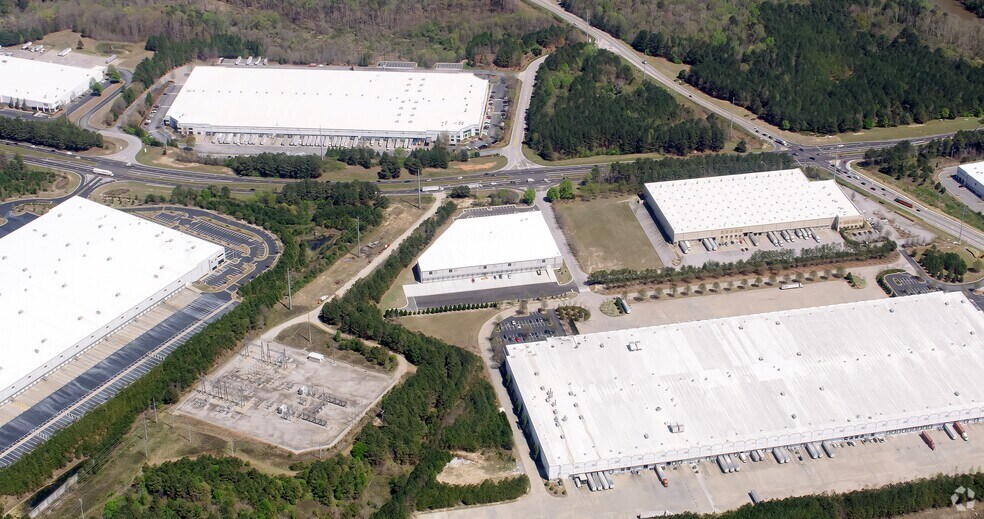 More Photos Of 2223 Thornton Rd, Douglasville Warehouse For Lease