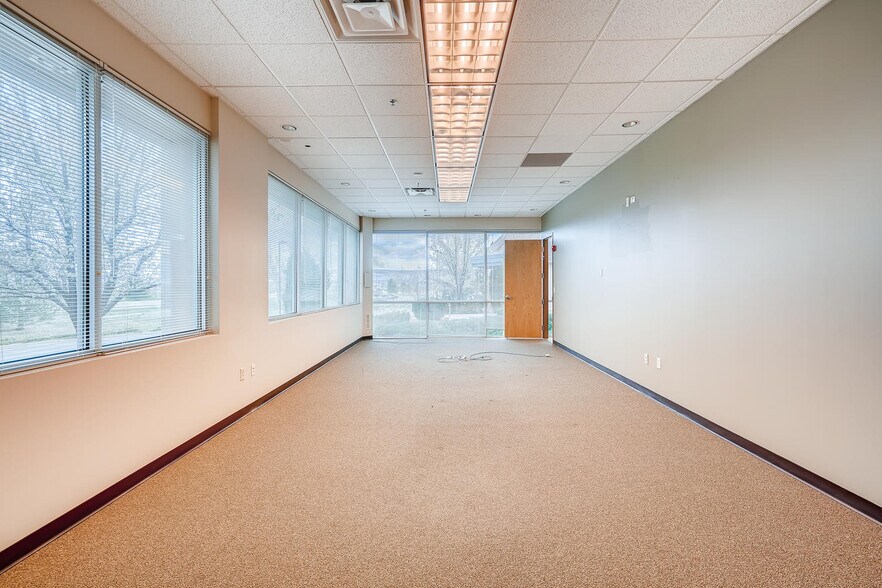 More Photos Of 4680 Table Mountain Dr, Golden Flex For Lease