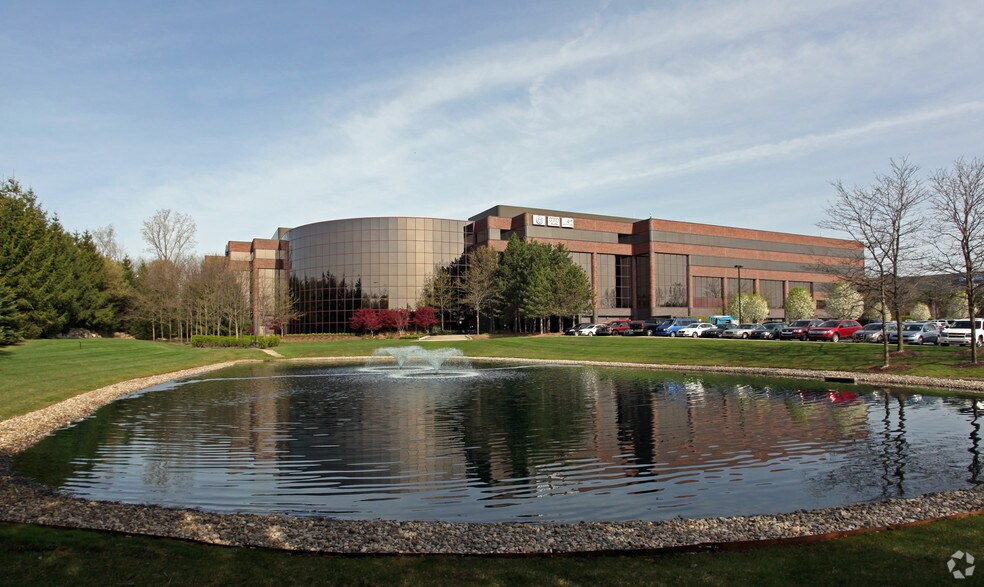 Primary Photo Of 3800 Hamlin Rd, Auburn Hills Office For Lease