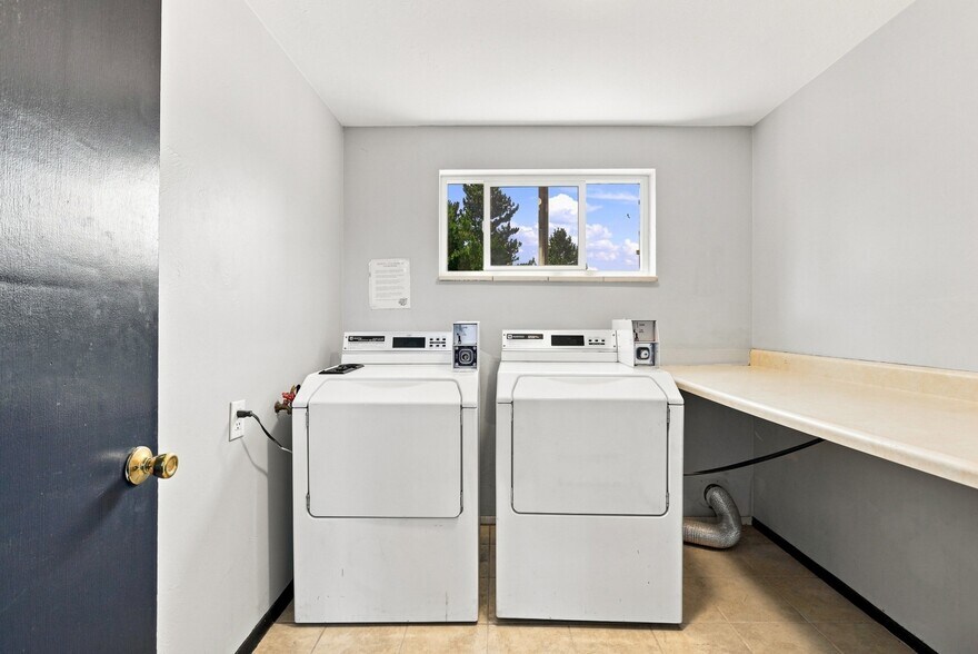 More Photos Of 705 Moore St, Denver Apartments For Sale