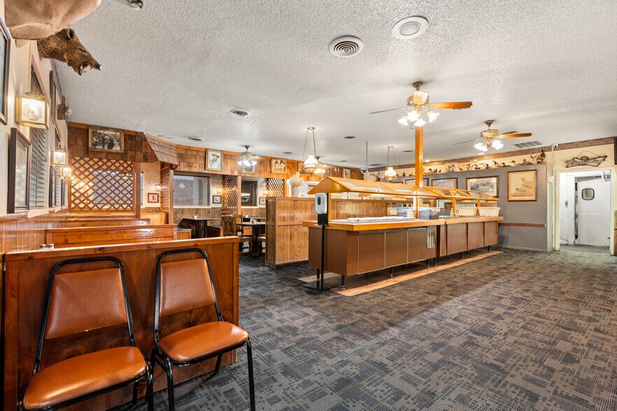 More Photos Of 4412 Hwy 377, Brownwood Restaurant For Sale