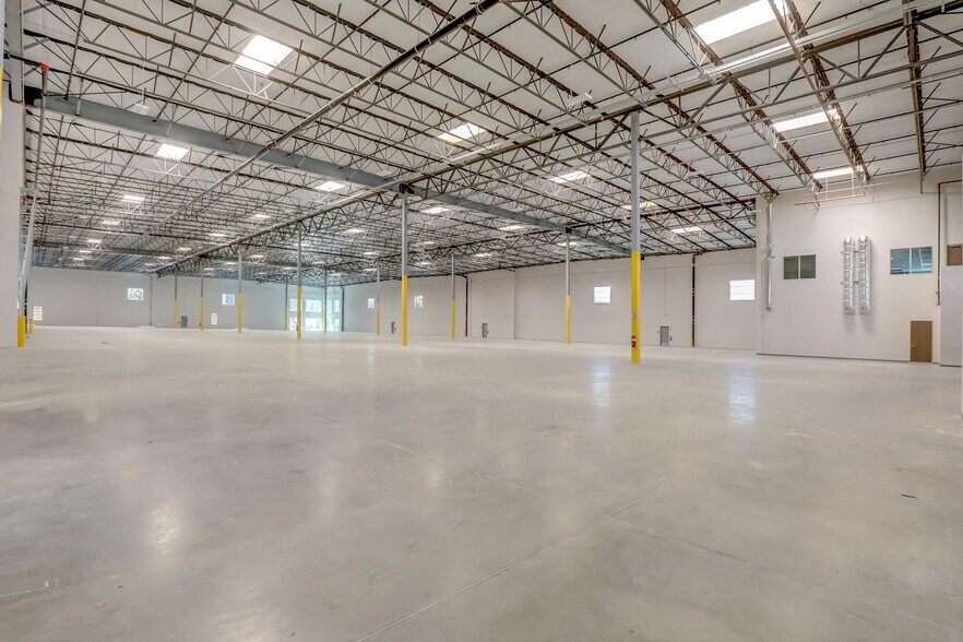 More Photos Of 4130 E Los Angeles Ave, Simi Valley Unknown For Lease