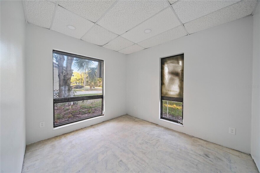 More Photos Of 6430 Madison St, New Port Richey Medical For Sale