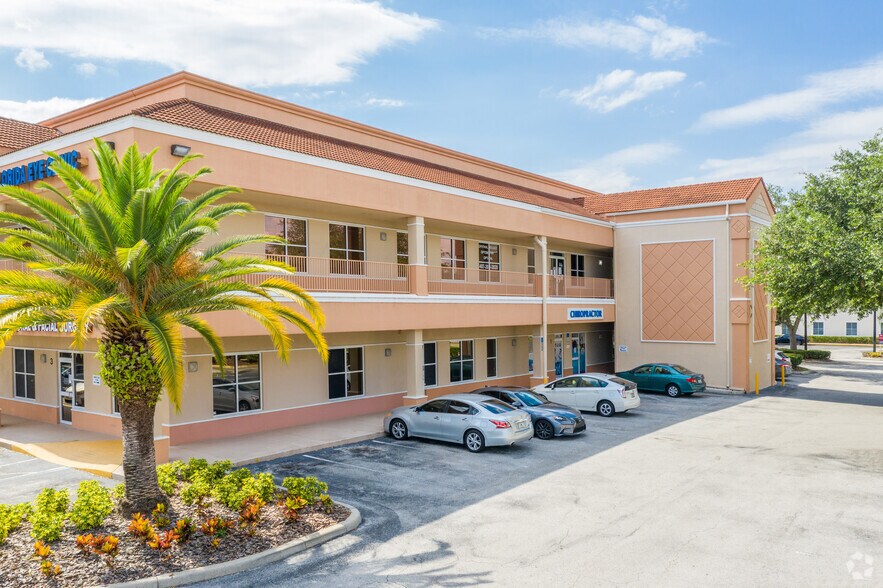 More Photos Of 10131 W Colonial Dr, Ocoee Medical For Lease