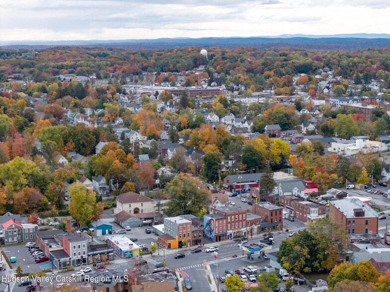 More Photos Of 674 Broadway, Kingston Storefront Retail Residential For Sale