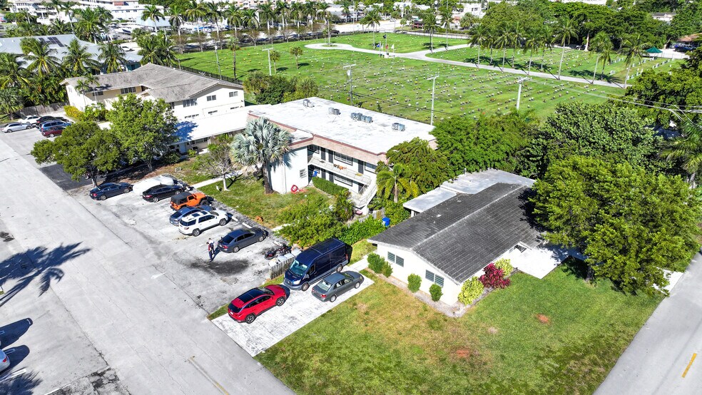 More Photos Of 2255 SE 5th St, Pompano Beach Apartments For Sale