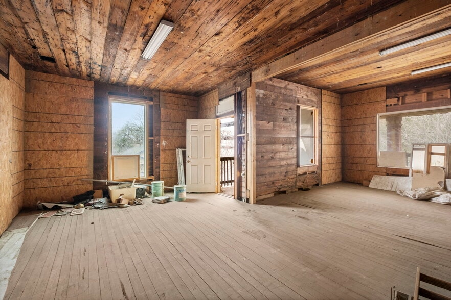 More Photos Of 125 N San Marcos, San Antonio Office Residential For Sale