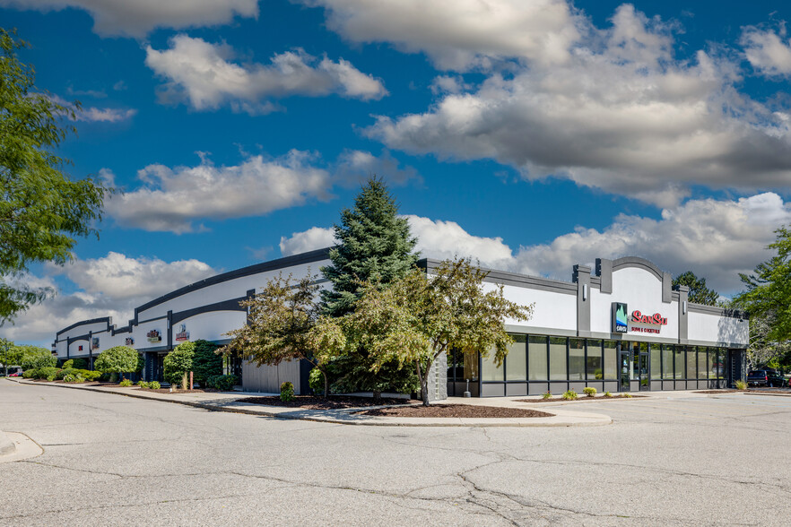 Primary Photo Of 4790 S Hagadorn Rd, East Lansing Freestanding For Lease