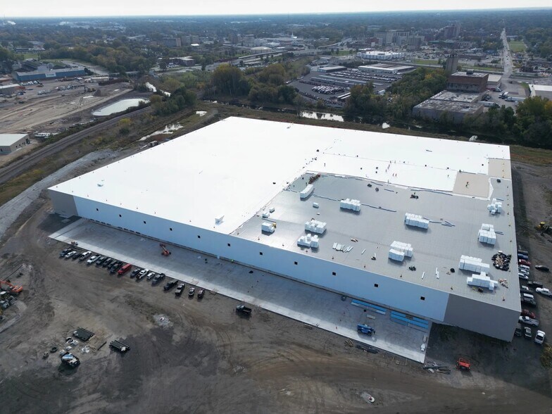 More Photos Of 24 Marble St, Hammond Warehouse For Lease