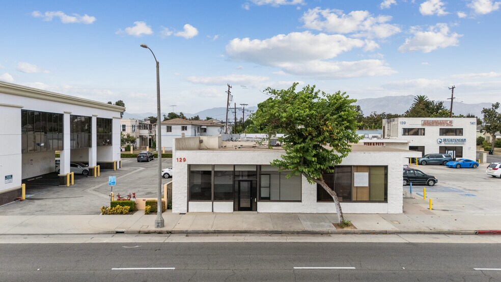 More Photos Of 129-141 E Valley Blvd, Alhambra General Retail For Lease