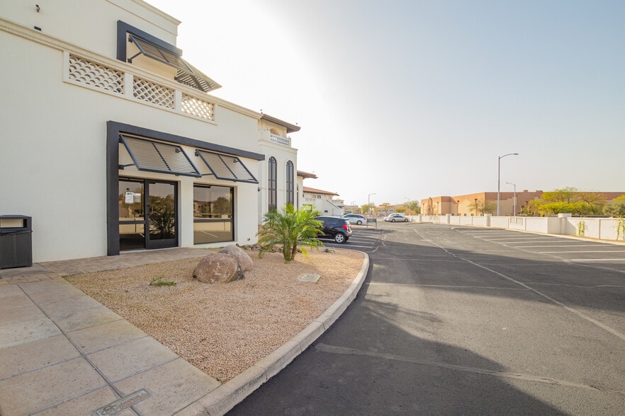 More Photos Of 8222 S 48th St, Phoenix Medical For Lease