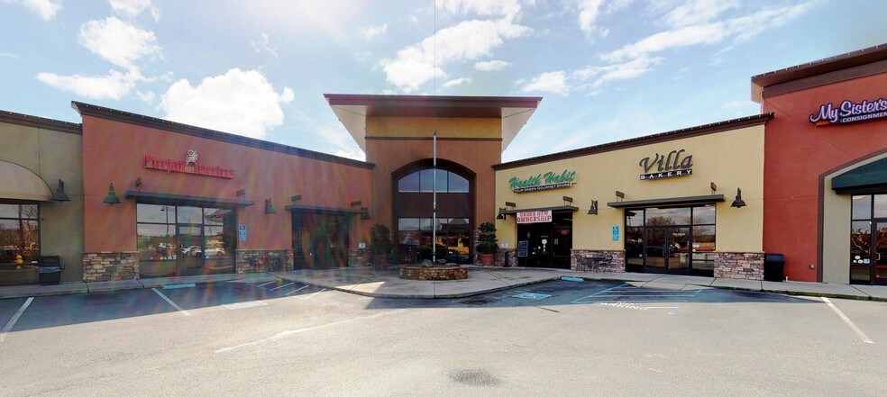 More Photos Of 1906 Vista Del Lago Dr, Valley Springs Storefront For Lease