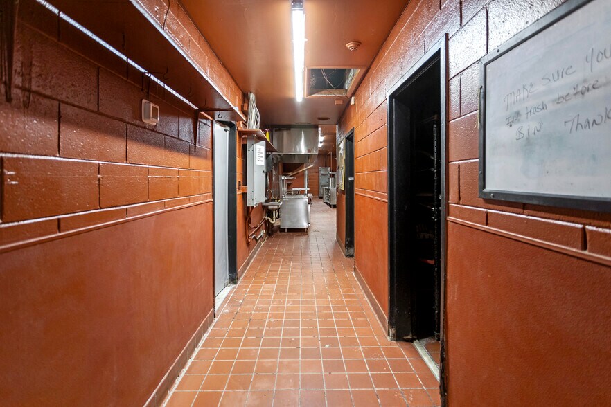 More Photos Of 720 E Oglethorpe Hwy, Hinesville Restaurant For Sale