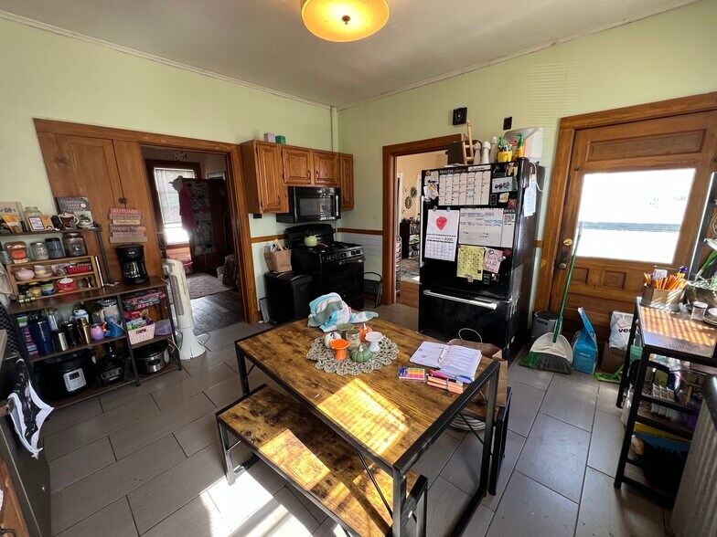 More Photos Of 66 Park Ave, Cohoes Multifamily For Sale