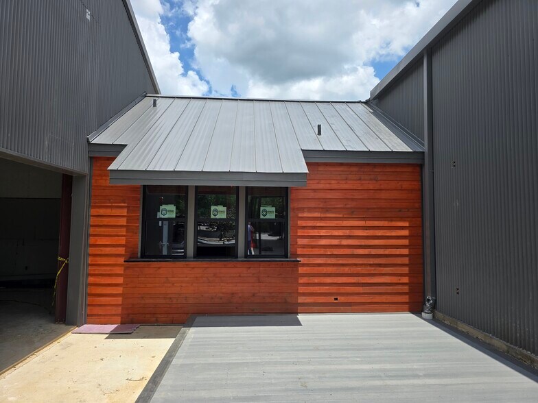 More Photos Of 14108 Bandera Rd, Helotes Restaurant For Lease