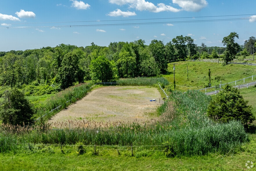 More Photos Of 11 Charlottesburg Rd, Boonton Horse Stables For Sale