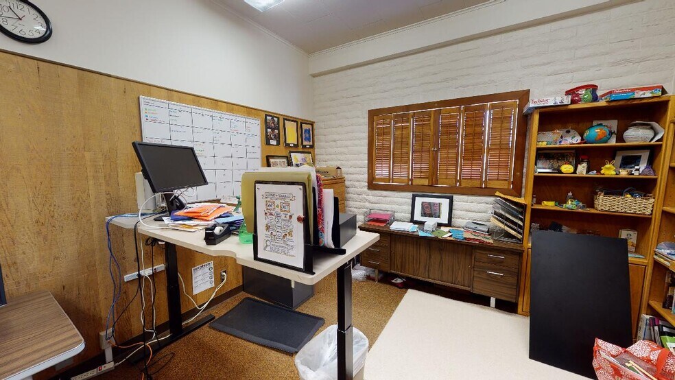 More Photos Of 3196 Marine Dr, Astoria Loft Creative Space For Lease