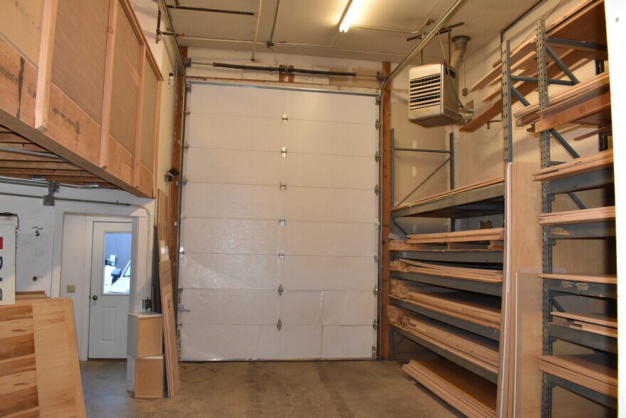 More Photos Of 471 E 10th St, Ketchum Warehouse For Sale