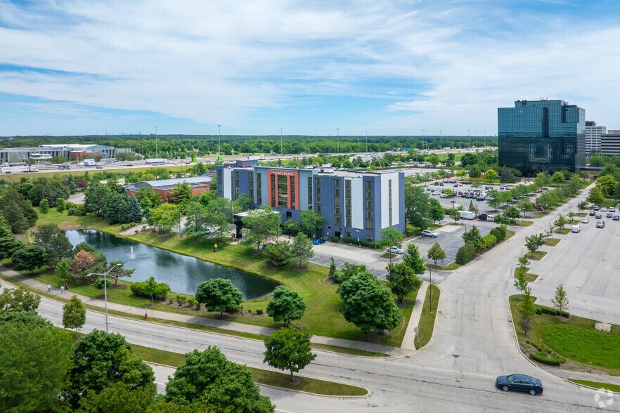 More Photos Of 1851 McConnor Pky, Schaumburg Hotel For Sale