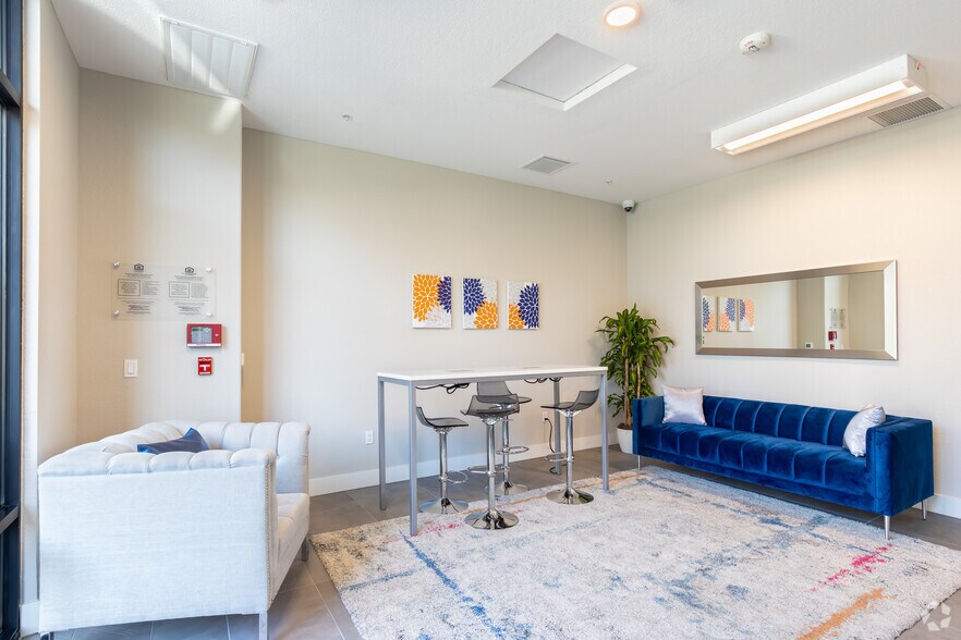 More Photos Of 29213 Mission Blvd, Hayward Apartments For Lease