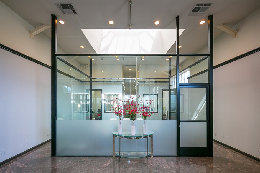 More Photos Of 218-220 S Myrtle Ave, Monrovia Storefront Retail Office For Sale