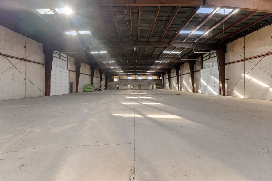 More Photos Of 1342 W Industrial Rd, Cedar City Warehouse For Lease