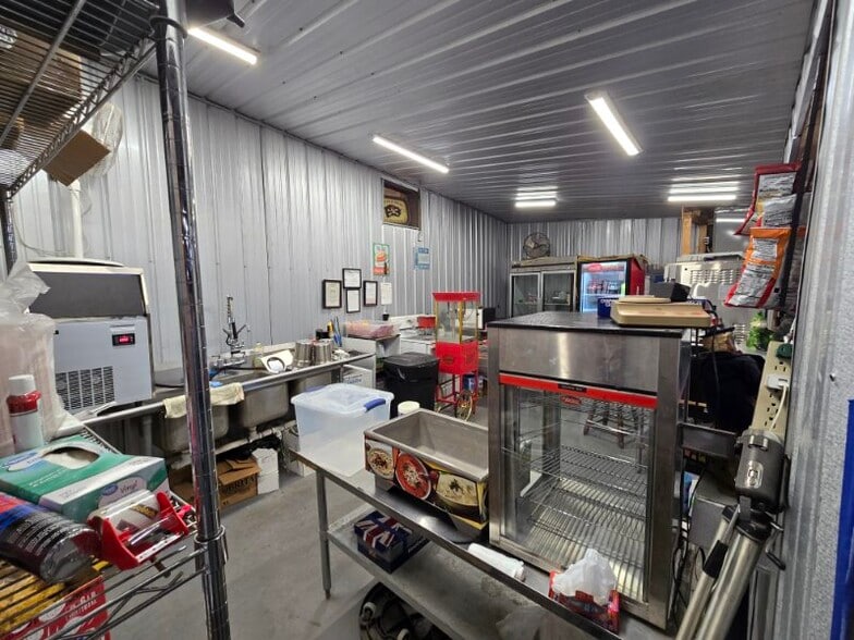 More Photos Of 201 Saint Nicholas Ave, Brewton General Retail For Sale