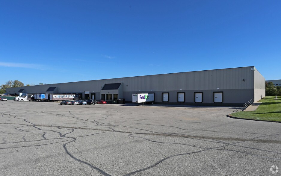 Primary Photo Of 8179 Dixie Hwy, Florence Warehouse For Lease