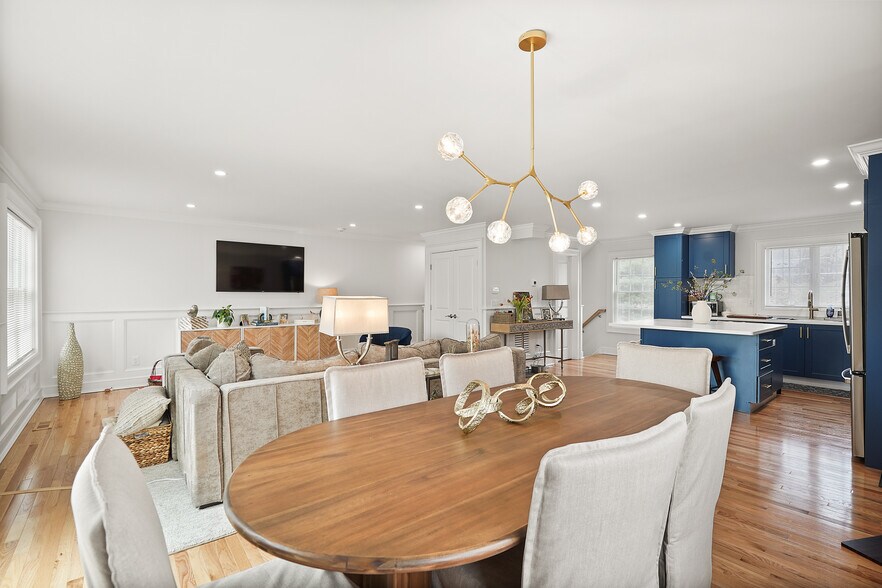 More Photos Of 24 Hoyt St, Stamford Apartments For Sale