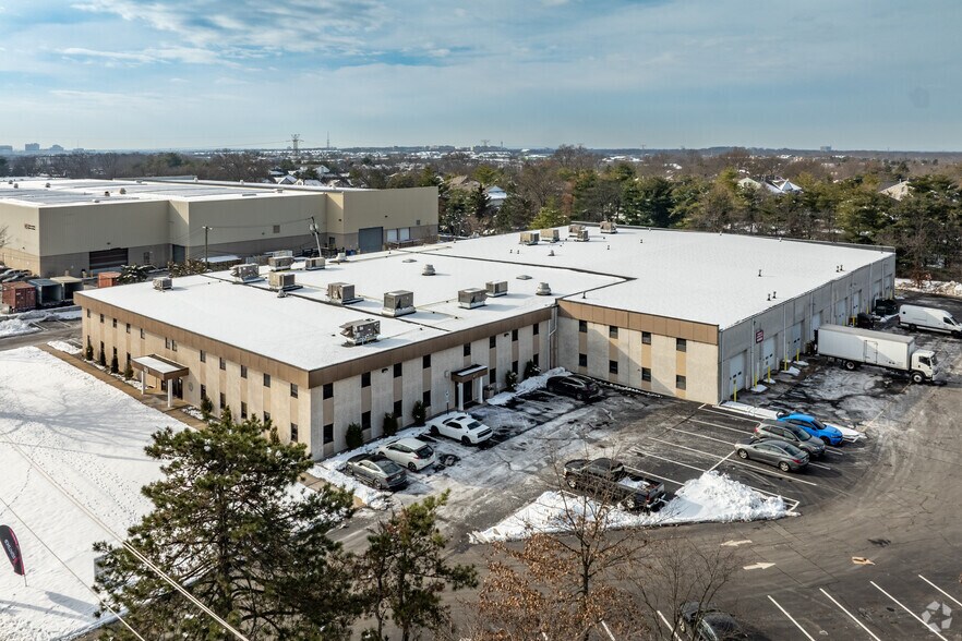 More Photos Of 40 Brunswick Ave, Edison Warehouse For Lease