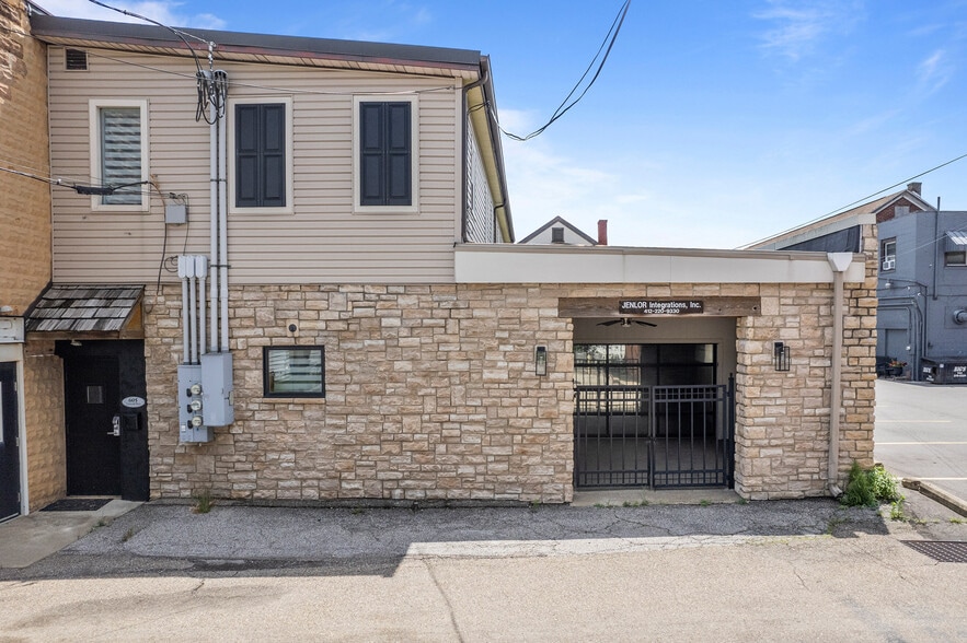 More Photos Of 606 Washington Ave, Bridgeville Loft Creative Space For Lease