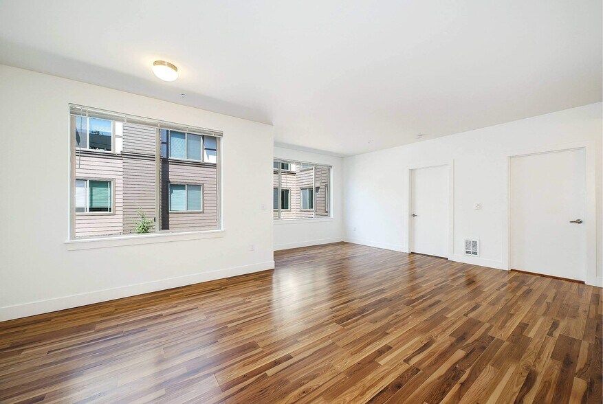 More Photos Of 18333 Bothell Way NE, Bothell Apartments For Lease