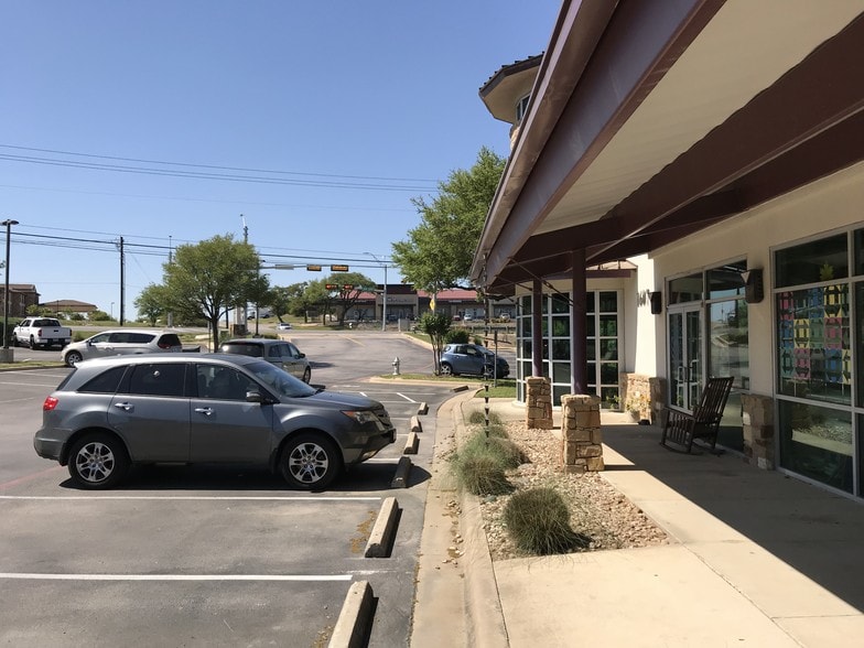 More Photos Of 1607 Ranch Road 620 N, Lakeway Unknown For Lease