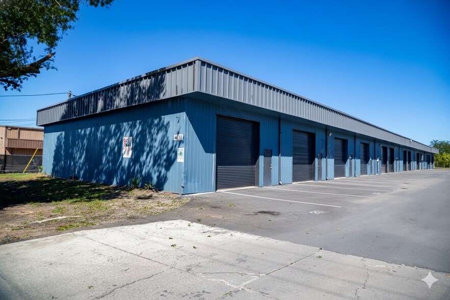 Primary Photo Of 401 Enterprise St, Ocoee Industrial For Lease