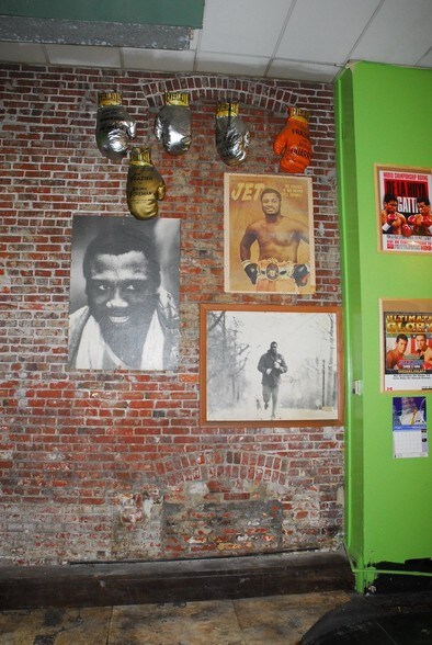 More Photos Of 2917-2919 N Broad St, Philadelphia Flex For Sale