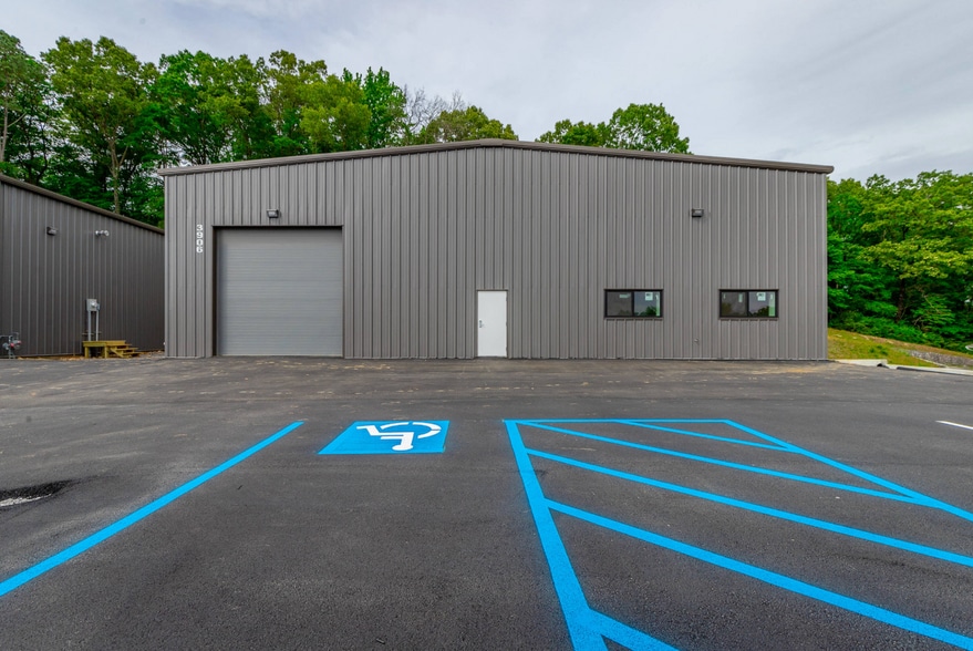 Primary Photo Of 3906 Caine Ln, Chattanooga Industrial For Sale