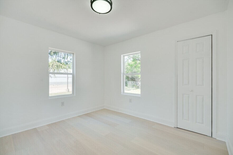 More Photos Of 3801 Salem Ave, Dayton Office For Sale