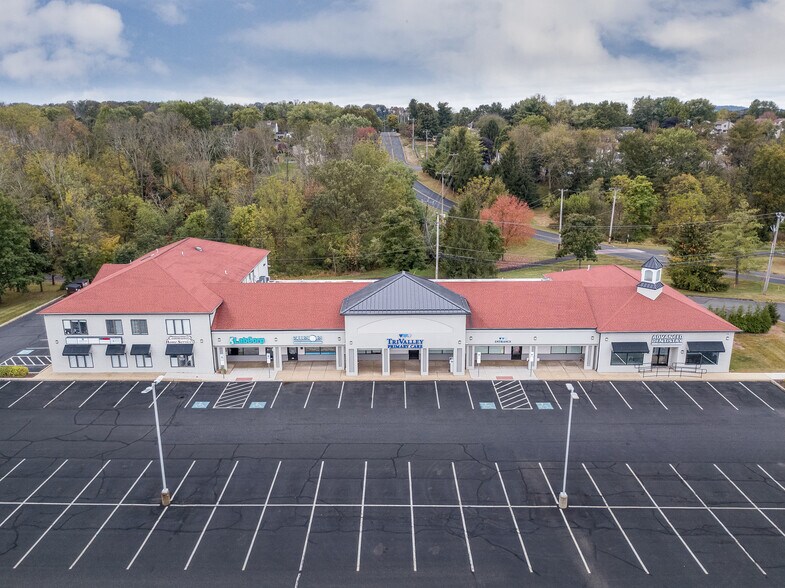 More Photos Of 672-712 Main St, Harleysville Unknown For Lease