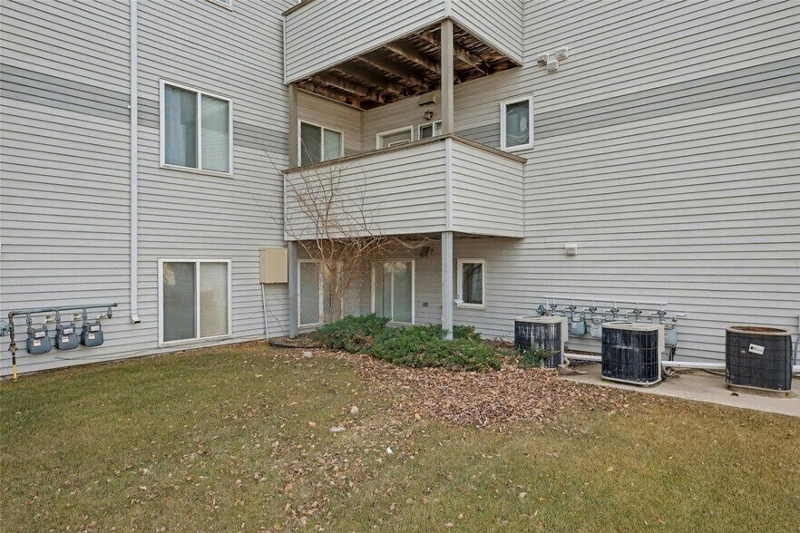 More Photos Of 305 46th St N, Great Falls Apartments For Sale